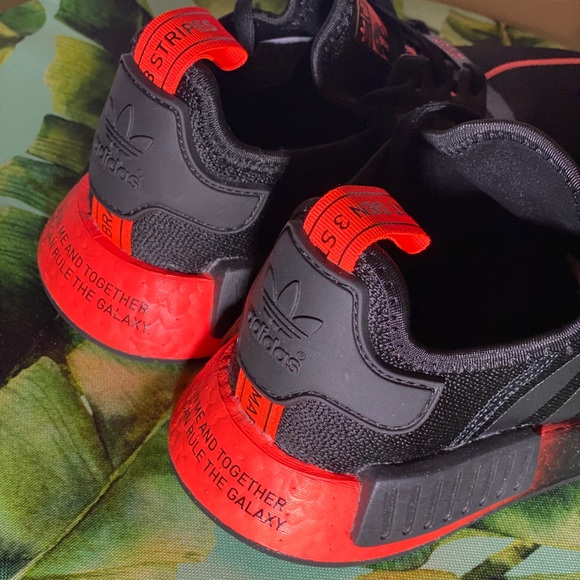 SOLD⚠️Adidas NMD_R1 Darth Vader Star-Wars - Picture 4 of 9